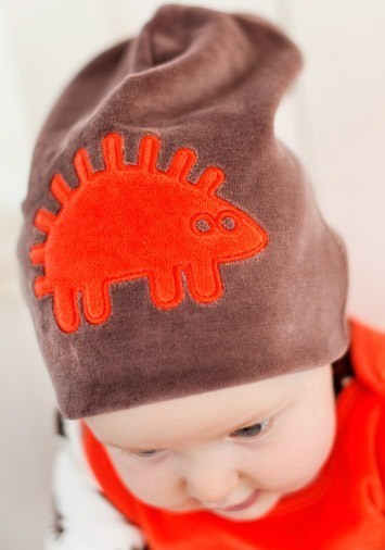 hat with spikey